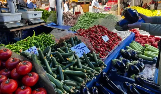 Bursa’da pazarın nabzı “Tuz Pazarında’’ atıyor