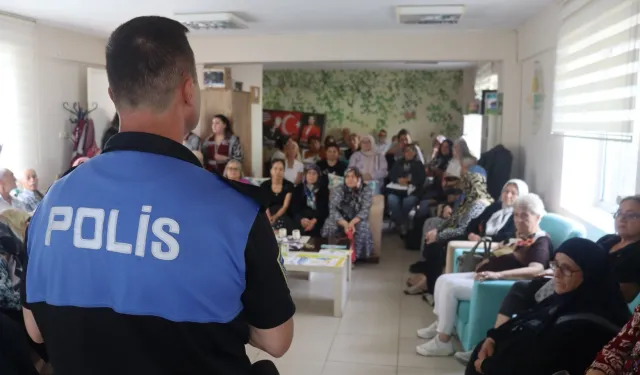 Kocaeli'de Asırlık Çınar Evi sakinlerine 'genel güvenlik' semineri