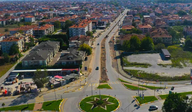 Şeker girişinde dönüşüm başladı: Ahmet Yesevi Caddesi yenileniyor