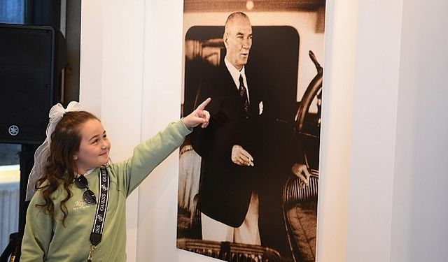 Atatürk ve Cumhuriyet fotoğrafları sergisi açıldı 