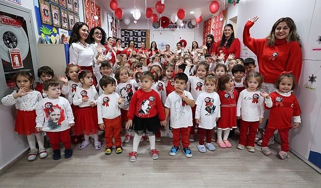 Bakırköylü Çocuklar Cumhuriyet'in 101. Yılını Kutladı