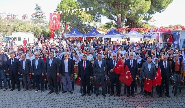 Bayındır'da Cumhuriyet Bayramı Kutlamaları "Cumhuriyet Her Yerde" Etkinliği ile Devam Etti.