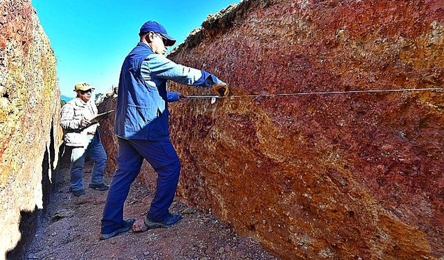 Bir daha 30 Ekimler yaşanmasın diye:  Afetlere dirençli bir İzmir için dört koldan çalışma