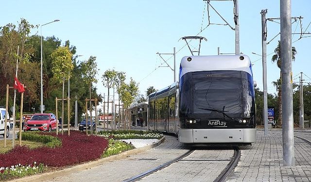 Büyükşehir'in toplu ulaşım araçları Cumhuriyet Bayramı'nda ücretsiz