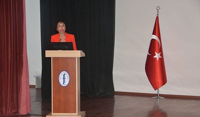  EÜ’de “Benim En Büyük Eserim Türkiye Cumhuriyetidir” konferansı