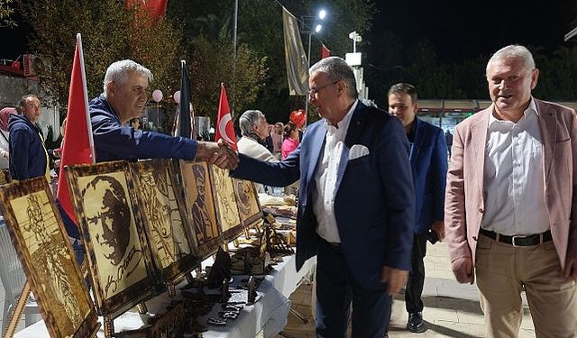 Kemer'de Yörüklerin Halk Konseri düzenlendi