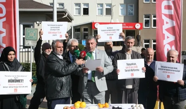 Saadet Partililer Bursa'dan seslendi: Çiftçine sahip çık!