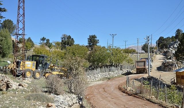 Ernez Yaylası yolu yenileniyor