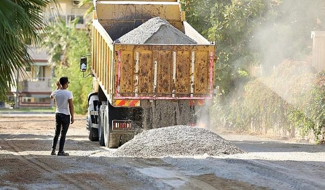 Gençay: “Didim’e Yeni Yollar Kazandırmaya Devam Ediyoruz”