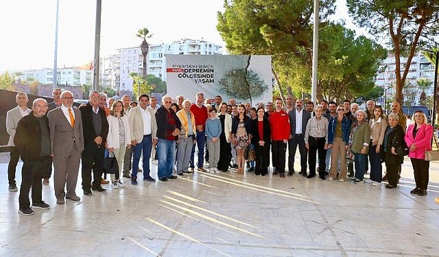 Karabağlar Belediyesi, düzenlediği deprem etkinlikleriyle fark yarattı