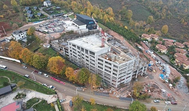 Teleferik otoparkında kaba inşaat bitmek üzere