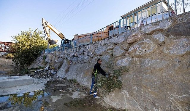 “Temiz Körfez” için derelerde temizlik seferberliği