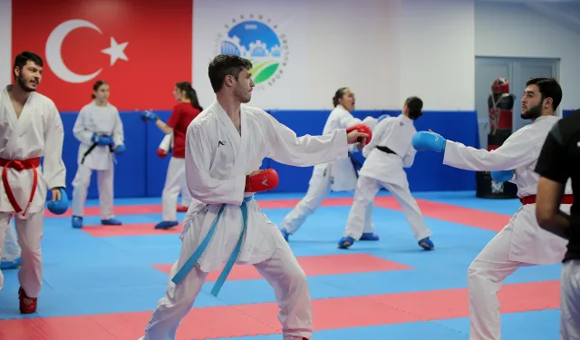 Türkiye Karate Şampiyonası’na Sakarya’nın imzasını atacaklar