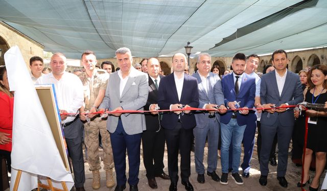 Payas’ta Yıl Sonu Sergisi Açıldı