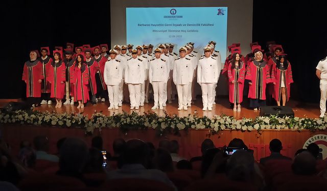 İSTE’li Leventlerin 4. Mezuniyet coşkusu…