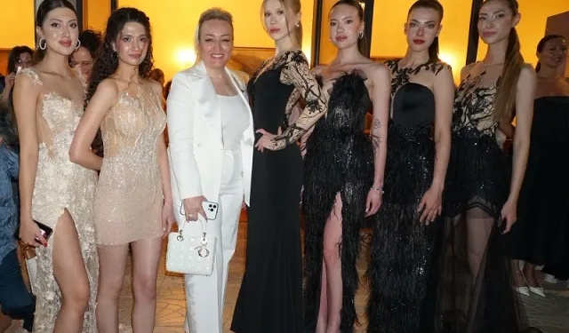 Bulgaristan Ankara Büyükelçiliğinde muhteşem bir defile