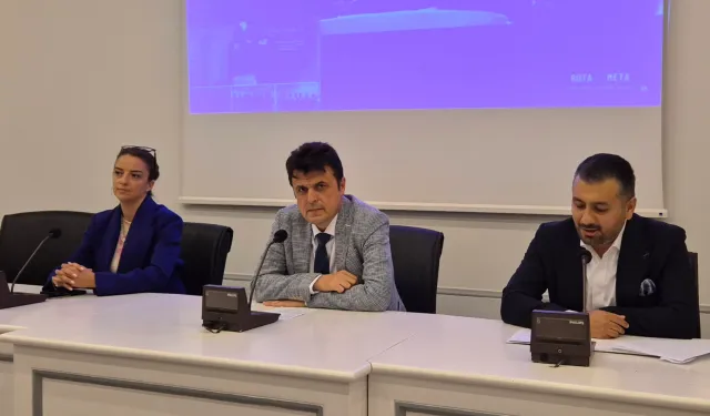 Bursa’da sağlıkta dijital dönüşüm... Karmaşık gerçeklik eğitimi başladı