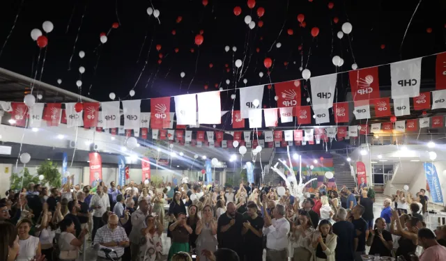 İzmir Güzelbahçe’de CHP'den emekçilere vefa