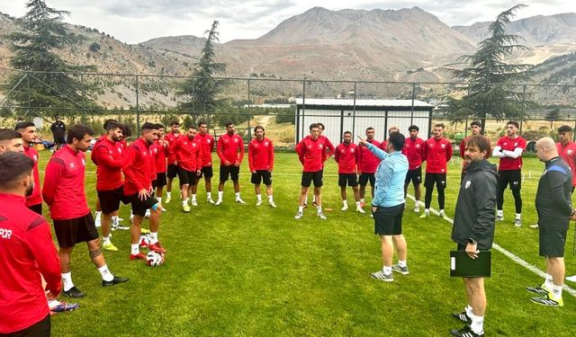 “Yeni Sezona Eksiksiz Başlamak İstiyoruz”