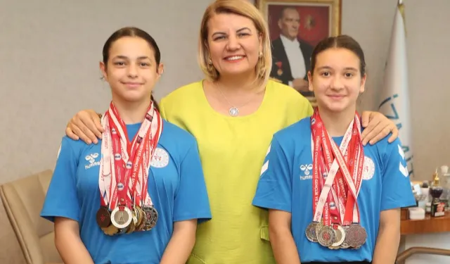 İzmitli genç cimnastikçiler Türkiye ikincisi oldu