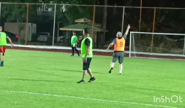 İskenderun Masterler takımıyla futbol oynadı…