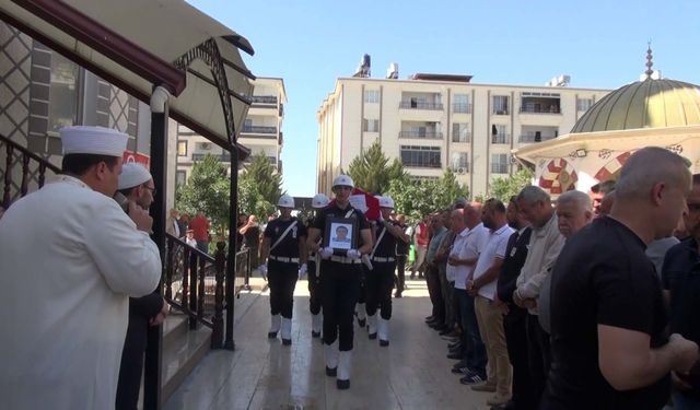 Kalbine yenilen Polis son yolculuğuna uğurlandı