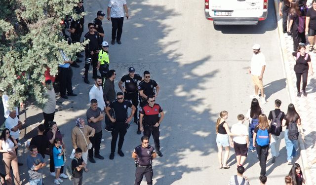 İskenderun'da Okul Çevrelerinde Güvenlik Önlemleri Artırıldı