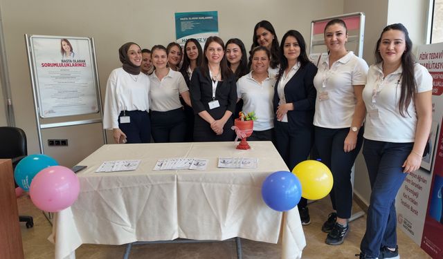 Gelişim ve Palmiye Hastanesi’nde ‘Hasta Hakları Günü’