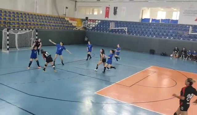 Rüzgârın Kızları Son Saniyede Galibiyeti Kaçırdı: 32–32