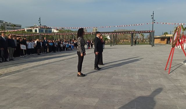 Öğretmenler Atanın manevi huzurunda…