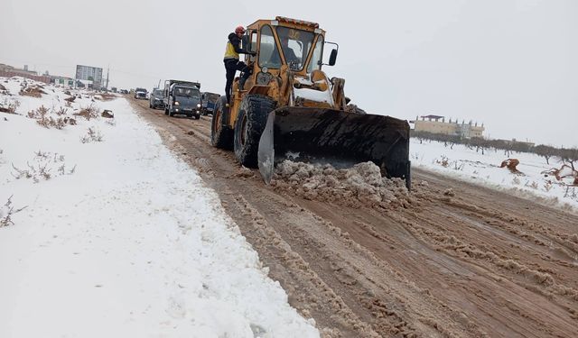 Suriye’nin Kuzeyinde de Kar Alarmı…