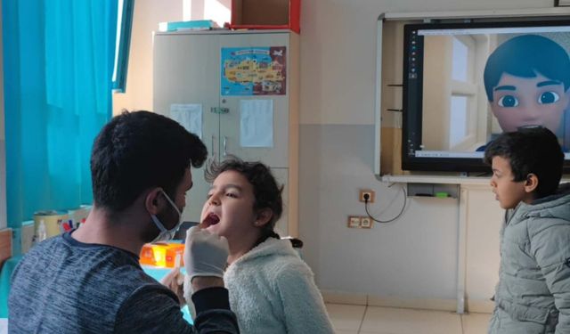 Öğrencilere ağız ve diş sağlığı taraması