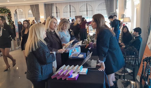 Alışveriş festivalinde diyetisyen bilgilendirmesi...