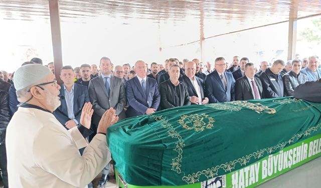 Karakuş son yolculuğuna dualarla uğurlandı…