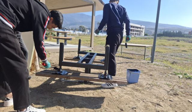 Atıl Malzemeler Öğrencilerin Emeğiyle Hayat buluyor...