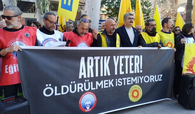 İskenderun'da Eğitimcilerden bıçaklı saldırıya protesto!