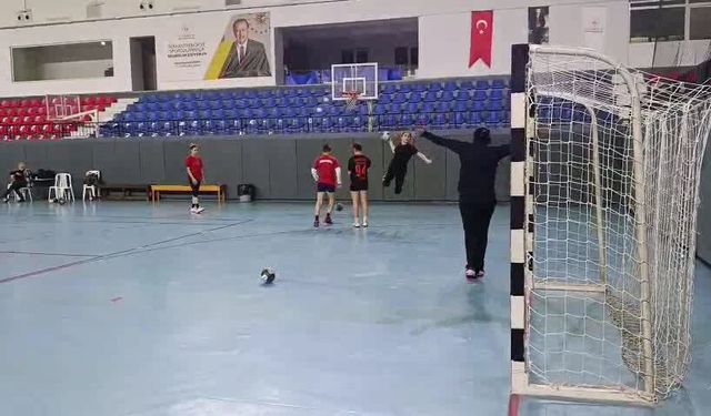 İskenderun Belediyespor İzmir’e Kader maçına gidiyor...