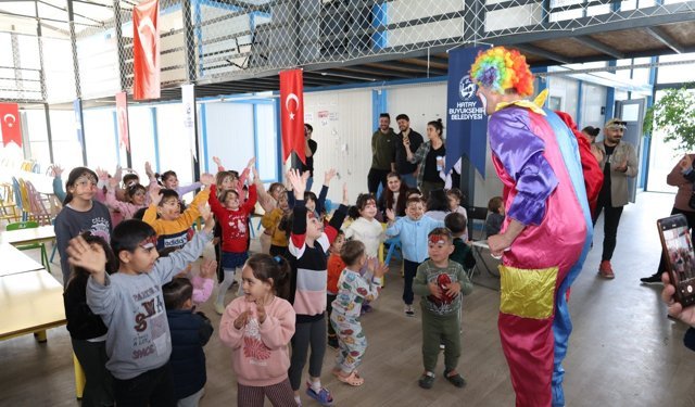 Konteyner Kent De Çocuklara Bayram Etkinliği