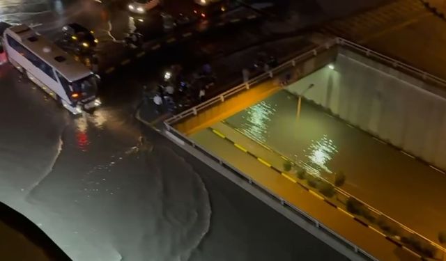 Yagmur  Aniden Bastırınca