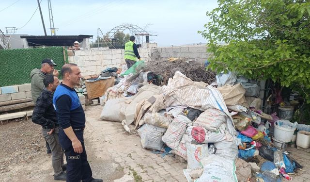 Evden  10 ton çöp çıktı