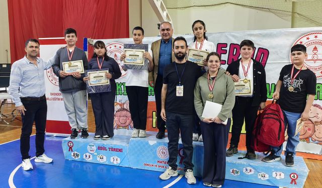 Piri Reis Ortaokulu’ndan akıl ve zekâ oyunları Başarı…