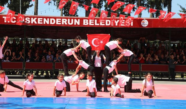 İskenderun Ziraat Park’ta 19 Mayıs Coşkusu