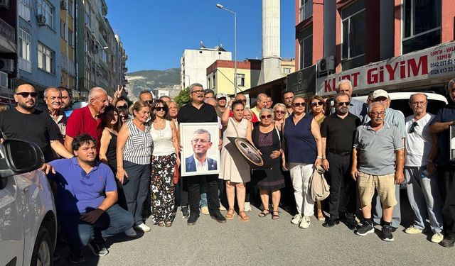CHP İskenderun’da da Toplu İstifa