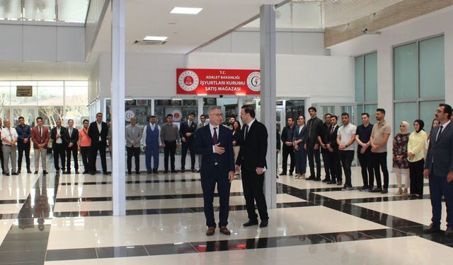 İskenderun Adliye Personelinden Uğurlama…