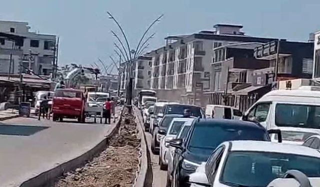 Uzayan Kuyruk Şoförleri Çileden Çıkardı…