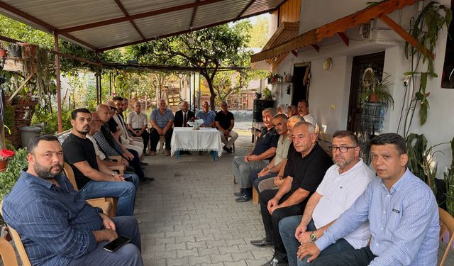 Dörtyol’da MHP’lilerden Şehit Ailesine Ziyaret