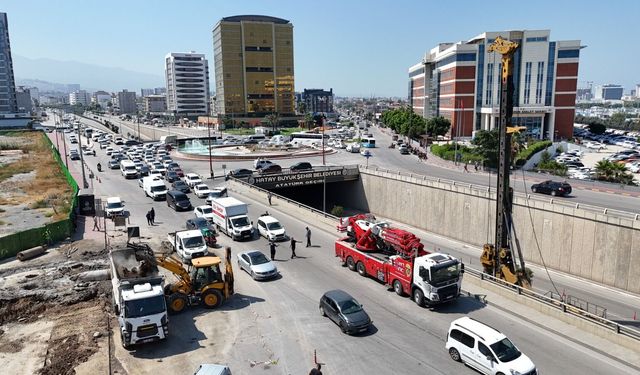 Adliye-Prime Mall Yaya Üst Geçit Çalışması Başladı…