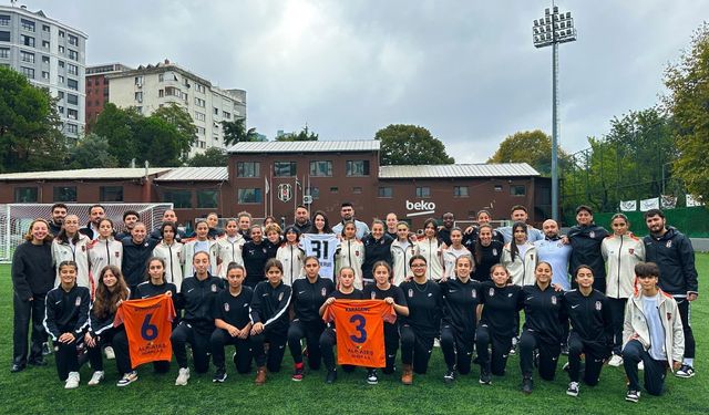 Depremde Umut Takımı Beşiktaş’la Aynı Sahada...