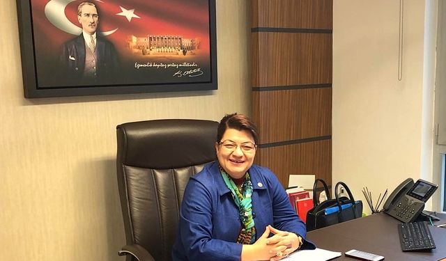 CHP’Lİ SUZAN ŞAHİN’DEN 29 EKİM MESAJI