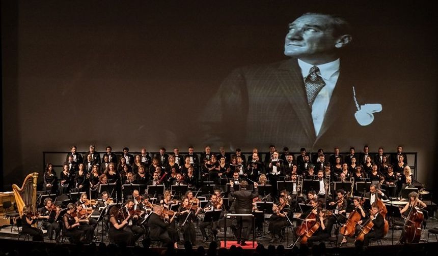 İstanbul Devlet Opera ve Balesi'nden Ata'ya özel gösteri